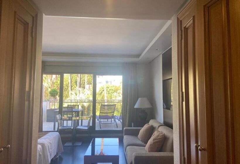 Artplatinum Suites&apartments