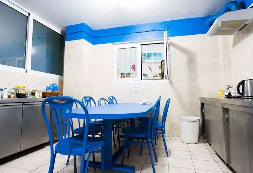 Athens International Youth Hotel And Hostel