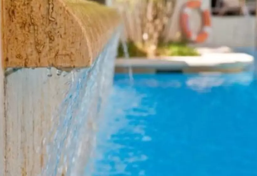 בית מלון כפרי Aldrovandi Residence City Suites