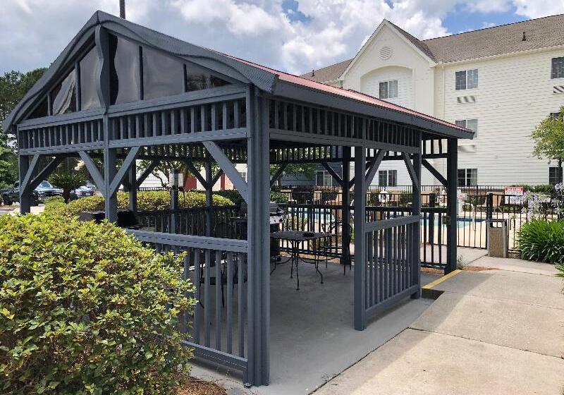 ホテル Candlewood Suites Savannah Airport, An Ihg