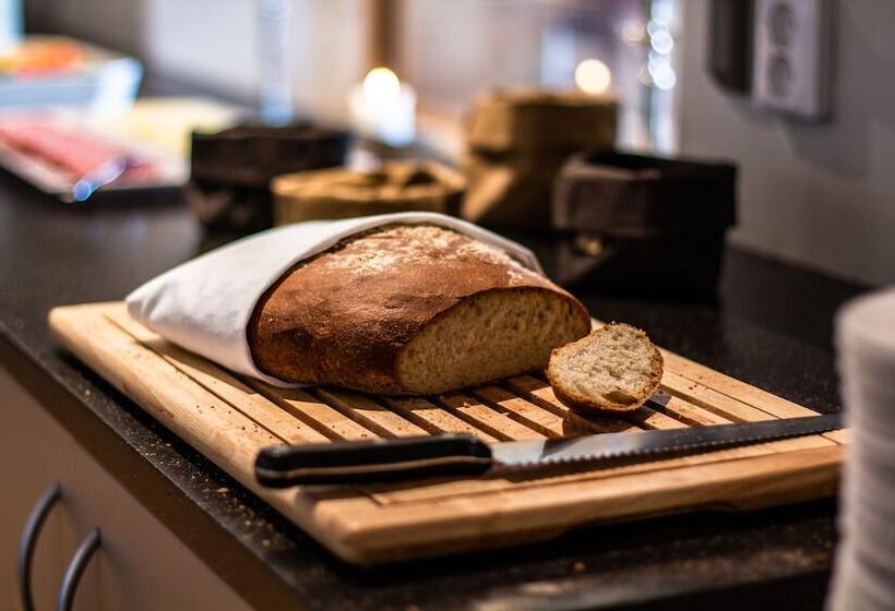 هتل Hehrne Kök & Konferens