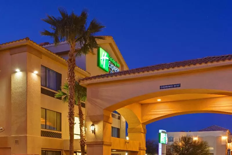 فندق Holiday Inn Express & Suites Tucson North, Marana, An Ihg