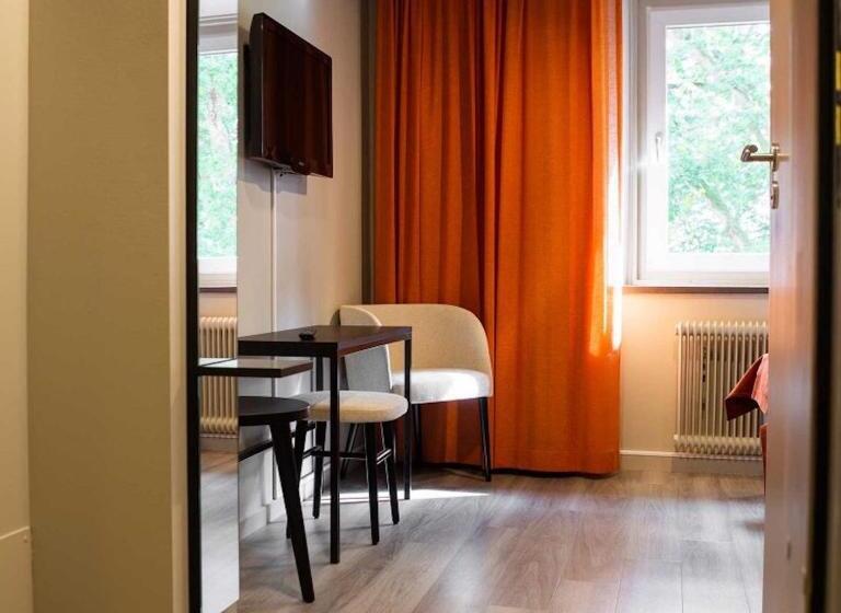 هتل Hehrne Kök & Konferens