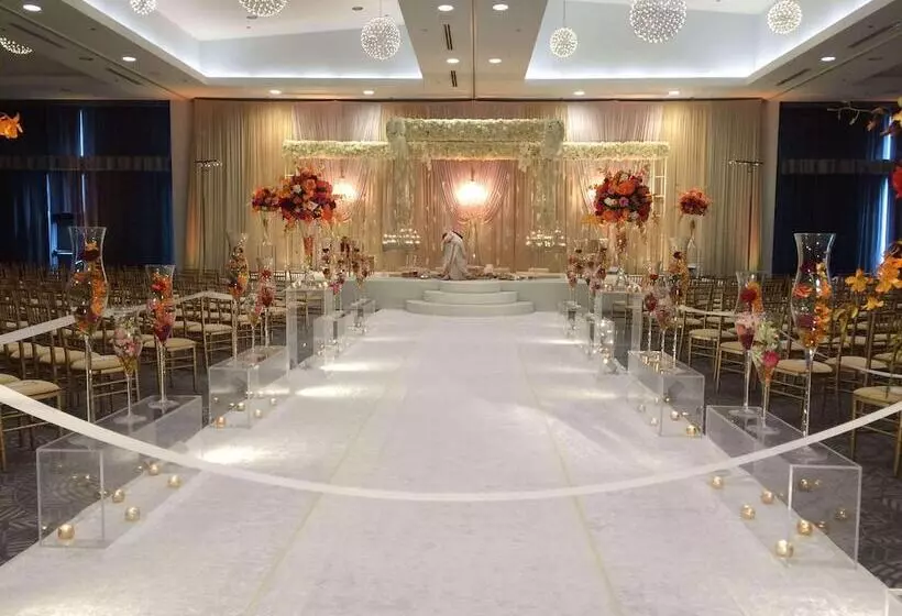 Radisson Blu Aqua Hotel, Chicago