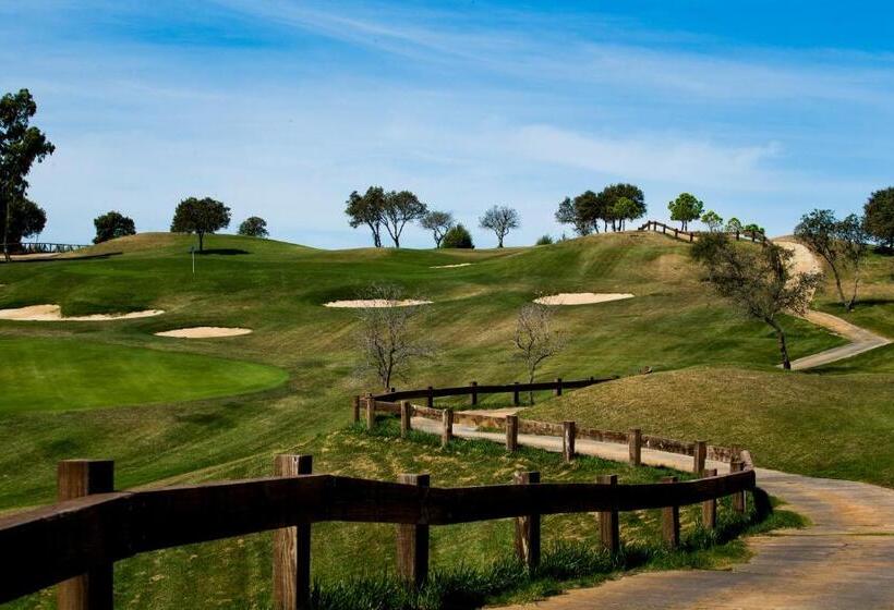 Отель Vincci Valdecanas Golf