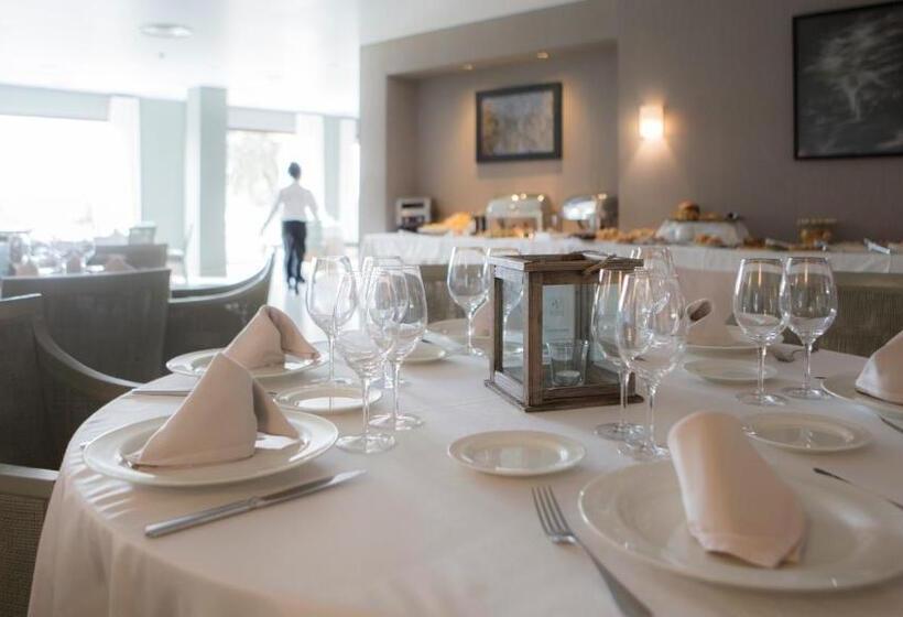 Отель Vincci Valdecanas Golf