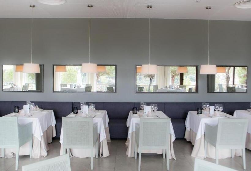 Отель Vincci Valdecanas Golf