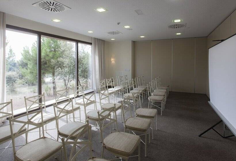 Отель Vincci Valdecanas Golf