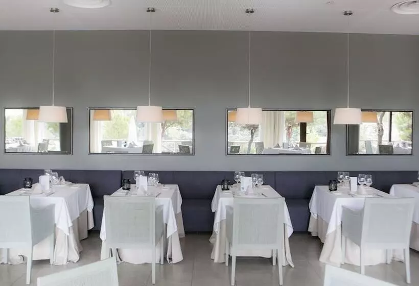 호텔 Vincci Valdecanas Golf