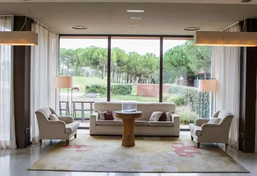 Hotelli Vincci Valdecanas Golf