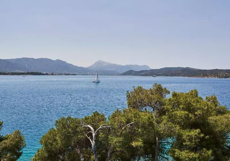 هتل Xenia Poros Image