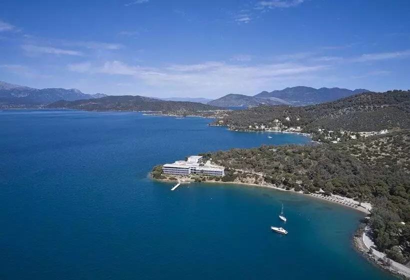 هتل Xenia Poros Image