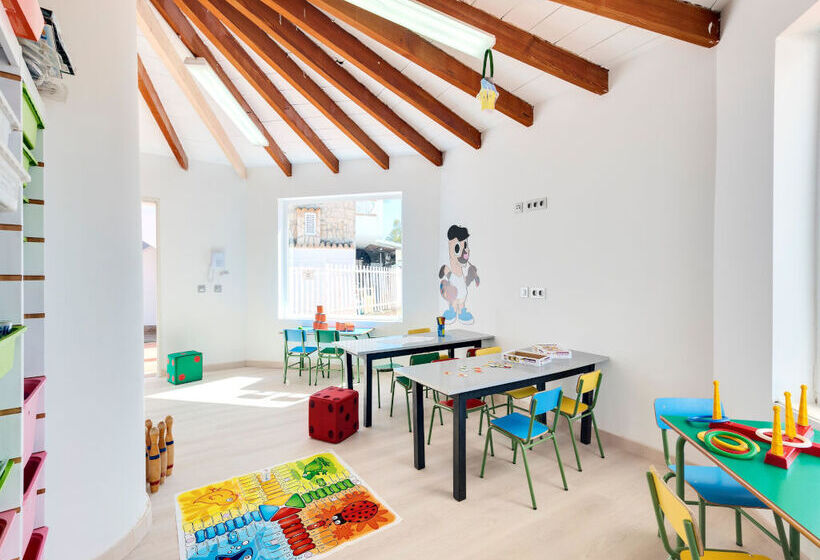 Palm Garden Apartments