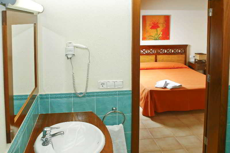 استراحتگاه Villas Menorca Sur