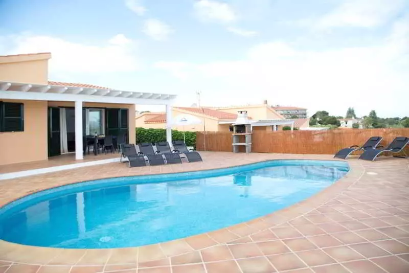 استراحتگاه Villas Menorca Sur