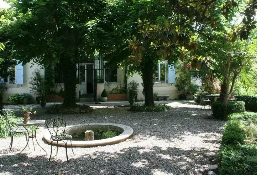 Bed and Breakfast Maison Du Loup
