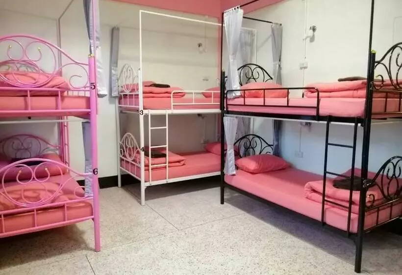Bt Star Hostel