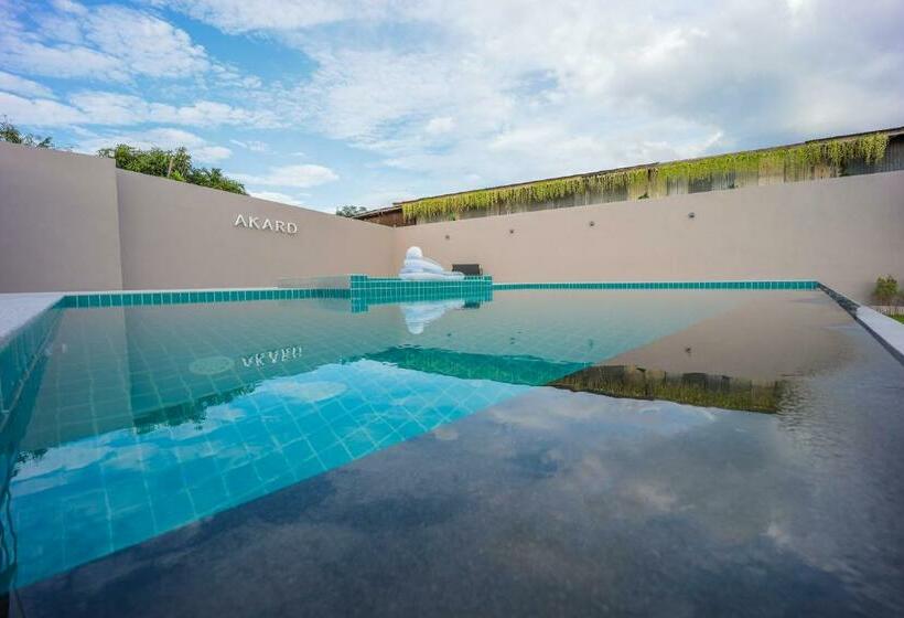 בית מלון כפרי Akard Private Villas Sattahip