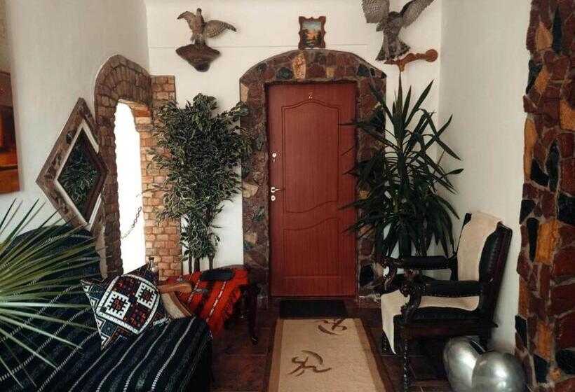 پانسیون Casa Vinco Vici