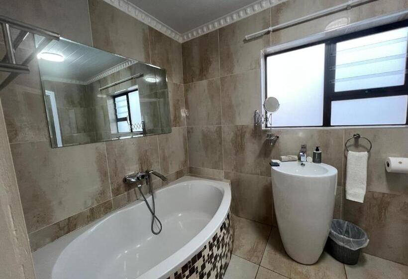 膳宿费 Kalashe Bed & Breakfast