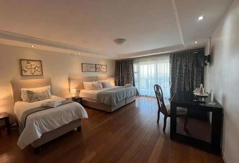 ペンション Kalashe Bed & Breakfast