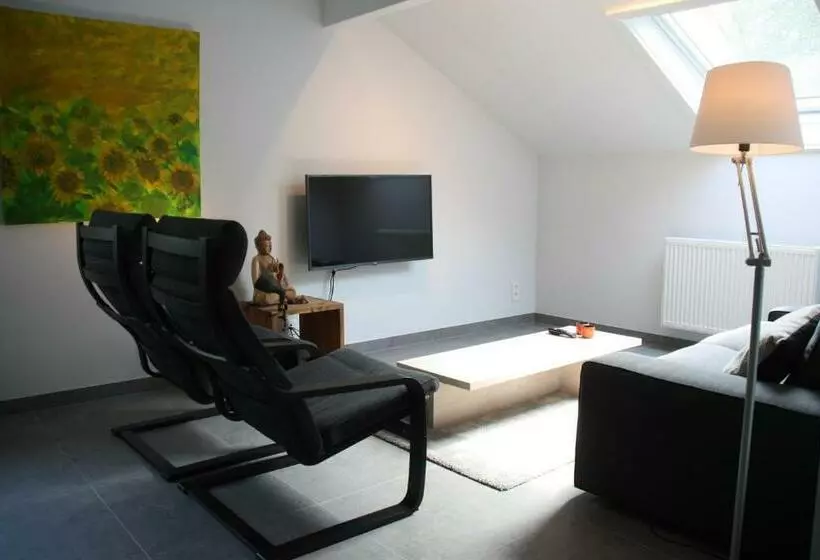 ペンション Le Refuge D Engreux