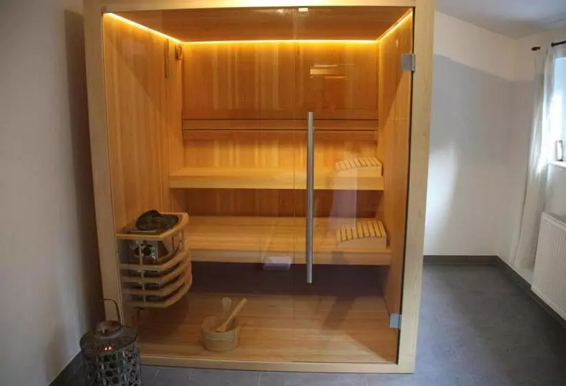 ペンション Le Refuge D Engreux