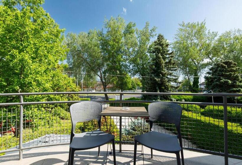 Villa 21 Boutique Rooms