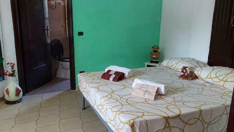 Bed and Breakfast Casale Di Pesche