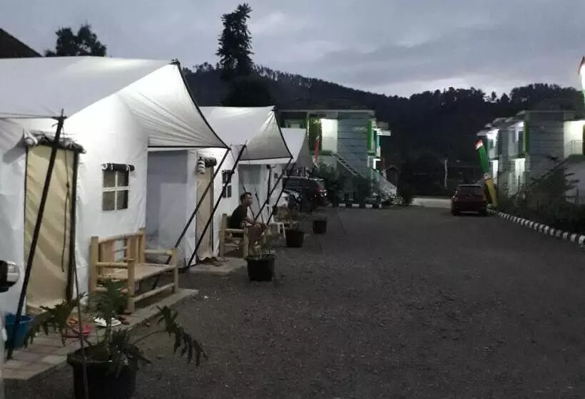 هتل Maulana Hills Syariah