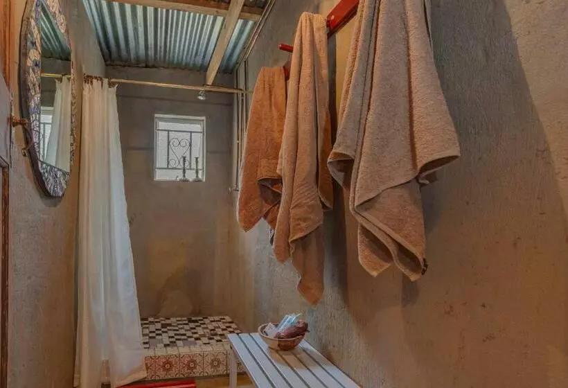 Majatalo The Lazy Lapa