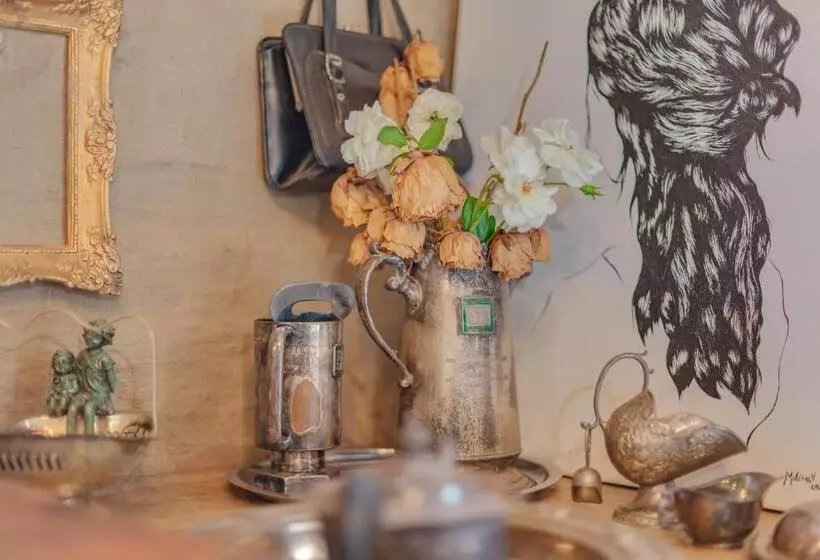 Majatalo The Lazy Lapa