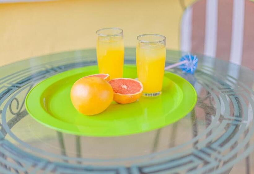 Pension The Lazy Lapa