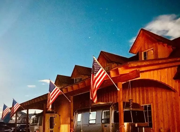 リゾートホテル Navajo Peak Lodge