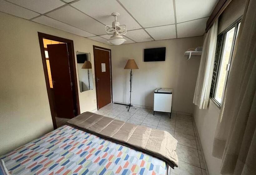 Travessa 12 Suítes Centro De Serra Negra Sp