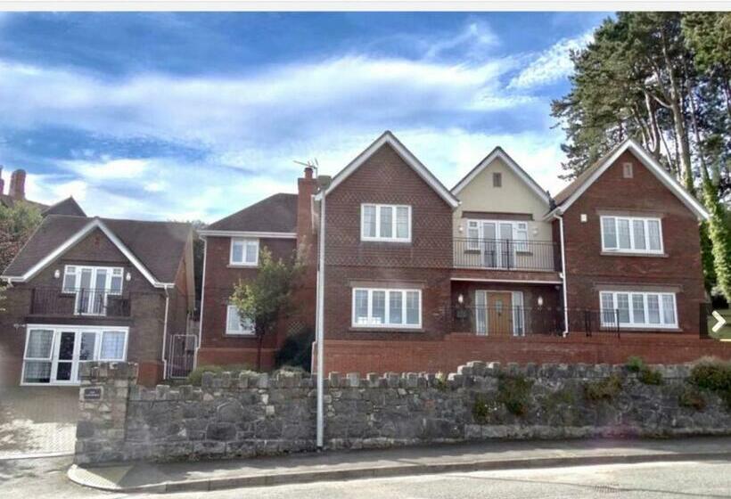 ベッドアンドブレックファースト The Kings Suite Oak Drive, Colwyn Bay Ll29 7yp First Floor