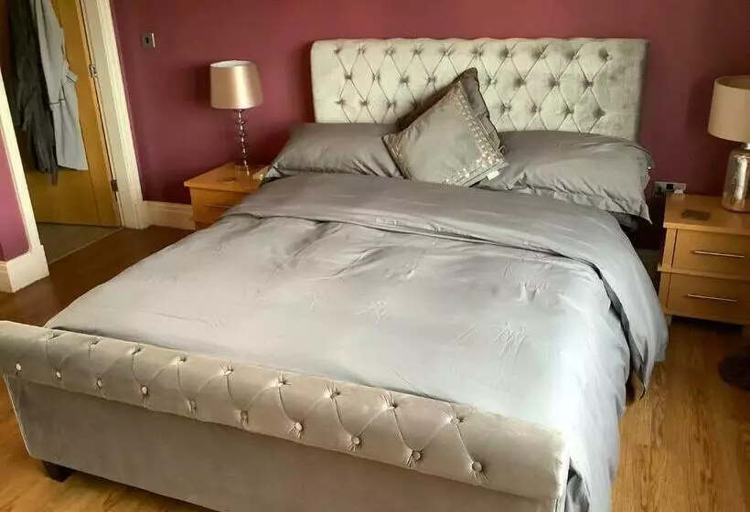 ベッドアンドブレックファースト The Kings Suite Oak Drive, Colwyn Bay Ll29 7yp First Floor