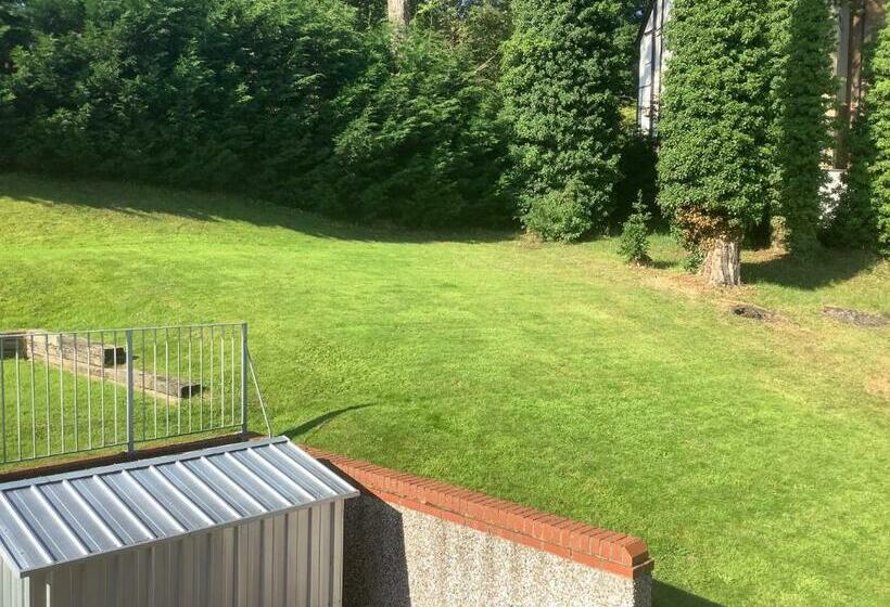 ベッドアンドブレックファースト The Kings Suite Oak Drive, Colwyn Bay Ll29 7yp First Floor