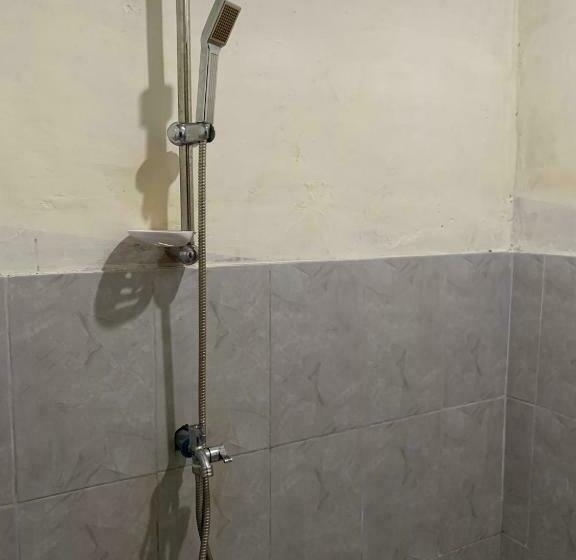 פנסיון Asoka Guest House