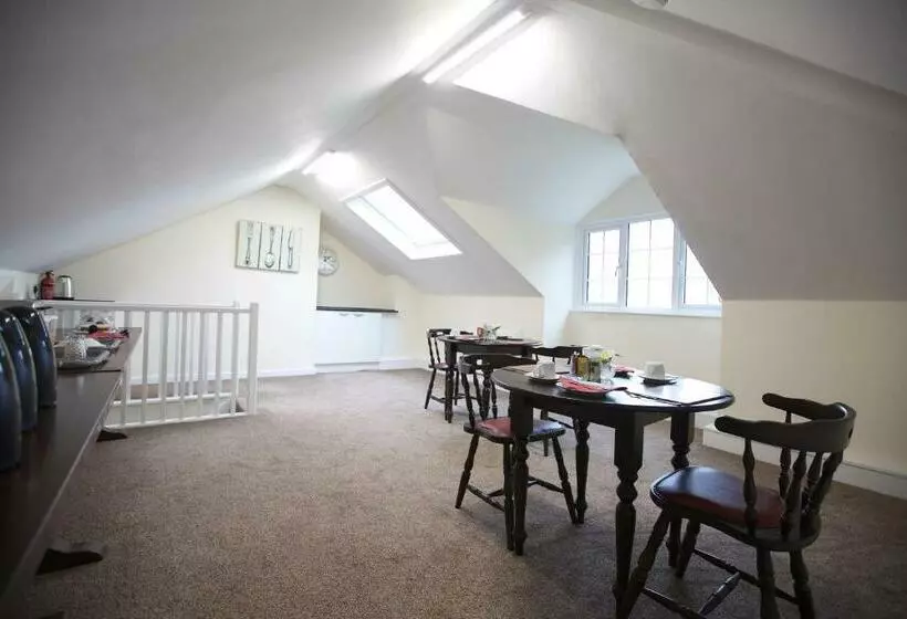 Trelaske Manor B&b