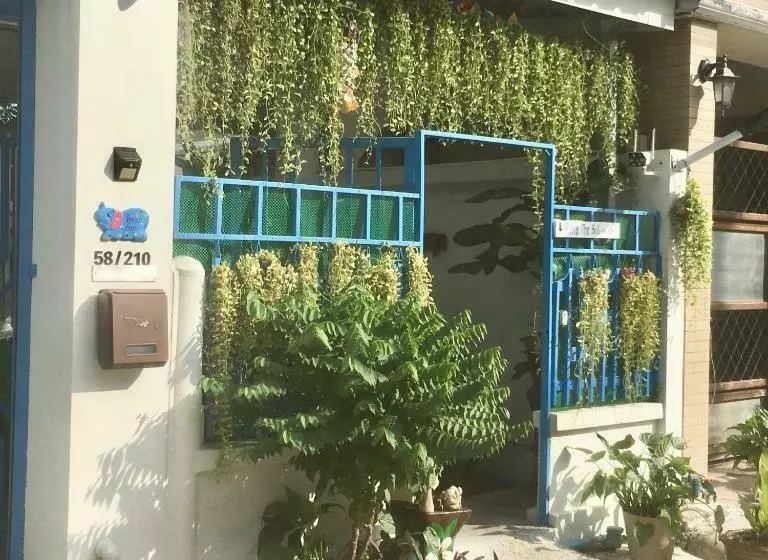 ユースホステル Baan Chang Guesthouse