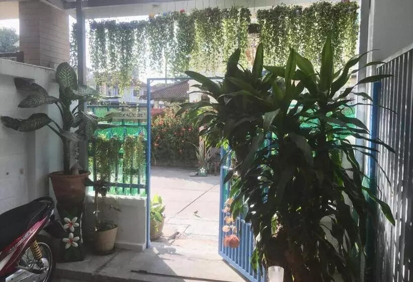 ユースホステル Baan Chang Guesthouse