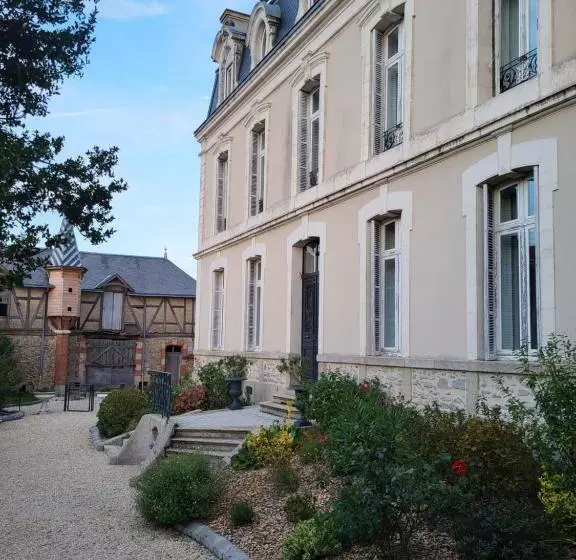 تختخواب و صبحانه Les 5 Escales