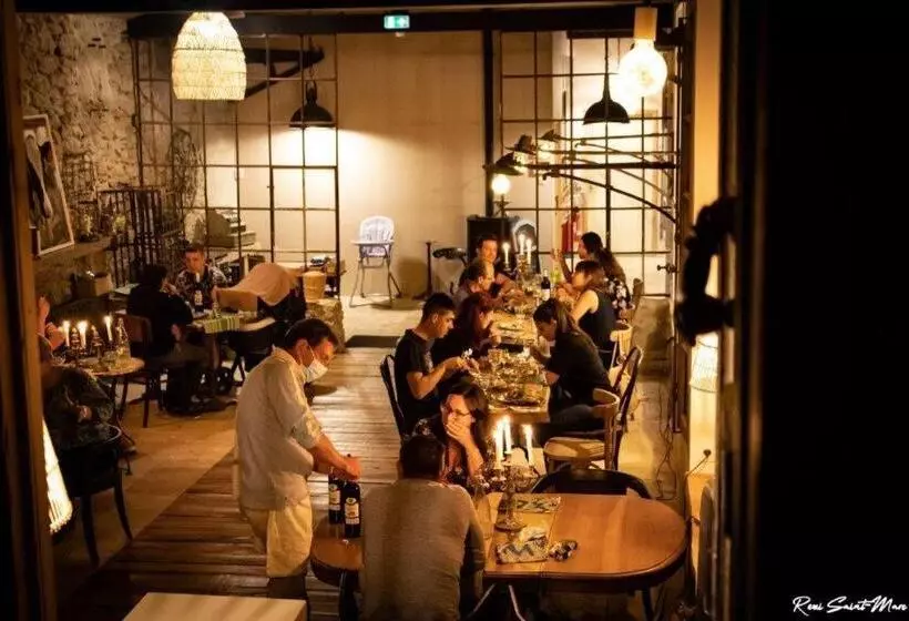 Aamiaismajoitus (B&B) Nature Cathare