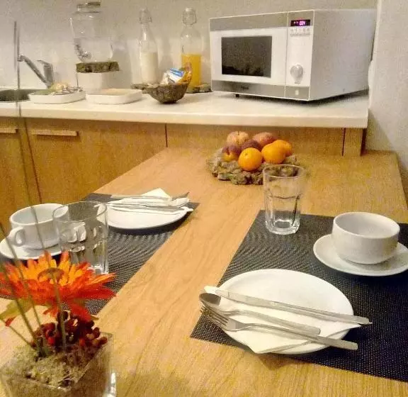 ベッドアンドブレックファースト Rota Vmf   Redondo