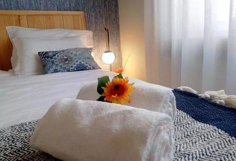 ベッドアンドブレックファースト Rota Vmf   Redondo