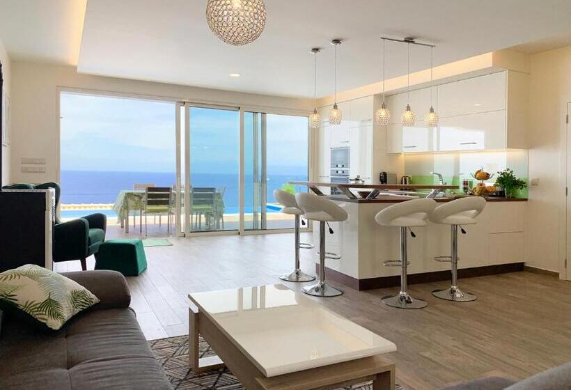 پانسیون Holiday Apartment Sunset Ocean