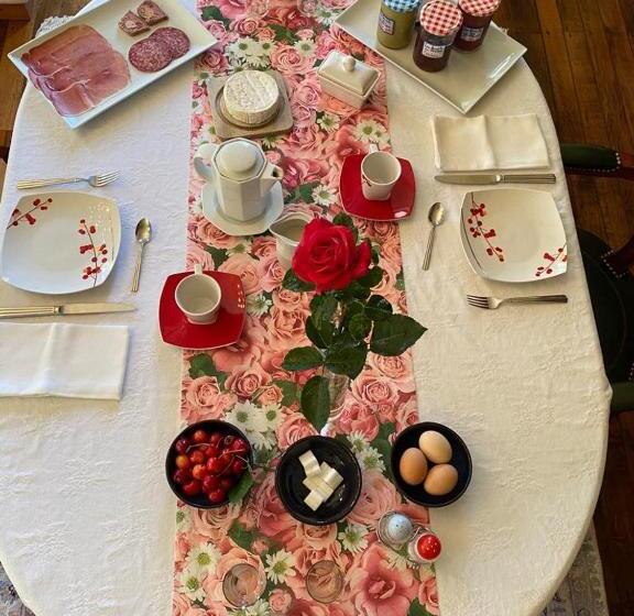 ベッドアンドブレックファースト Château Les Tourelles