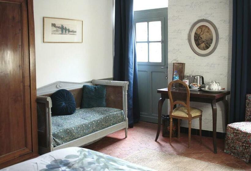 Bed and Breakfast Le Clos Des Artistes   Chambres D Hôtes