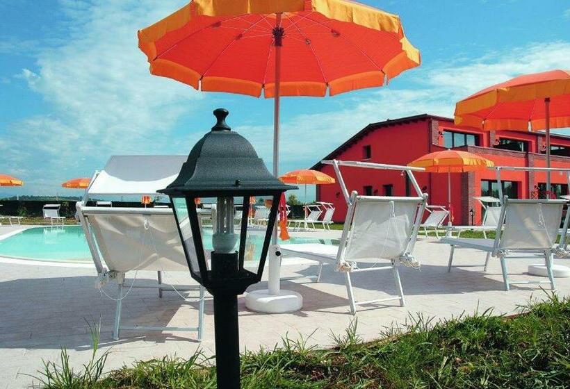 فندق Agriturismo Aver